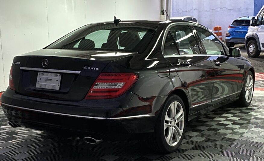 2013 Mercedes-Benz C-Class C 300 Luxury