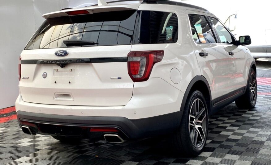 2016 Ford Explorer