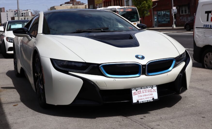 2015 BMW i8 2dr Cpe