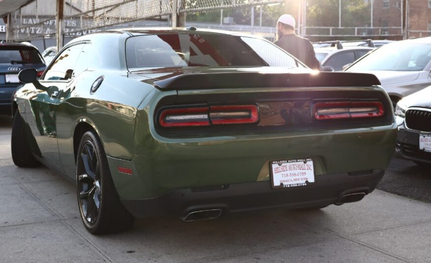 2022 Dodge Challenger R/T RWD