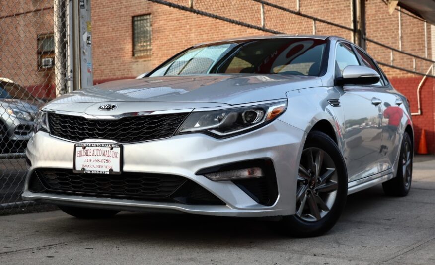 2019 Kia Optima LX Auto