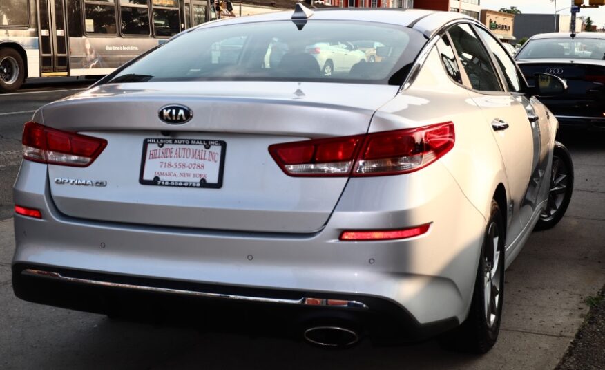 2019 Kia Optima LX Auto