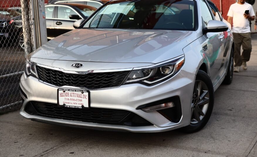 2019 Kia Optima LX Auto