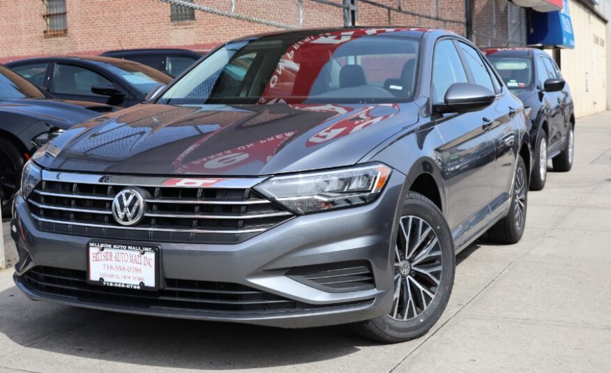 2021 Volkswagen Jetta SE Auto