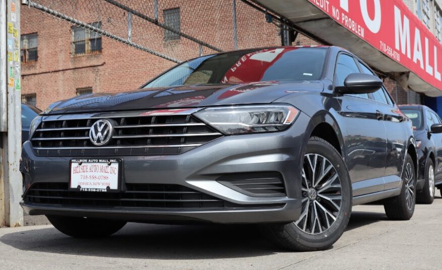 2021 Volkswagen Jetta SE Auto