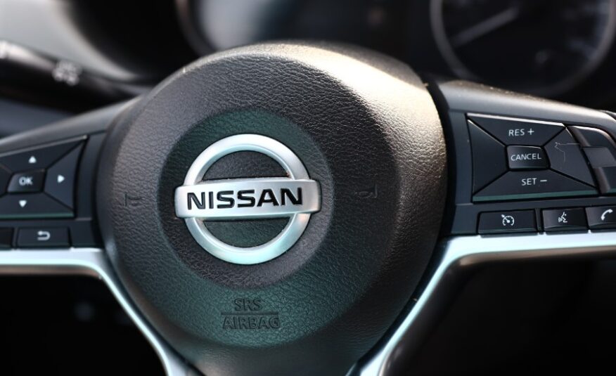 2021 Nissan Versa SV CVT